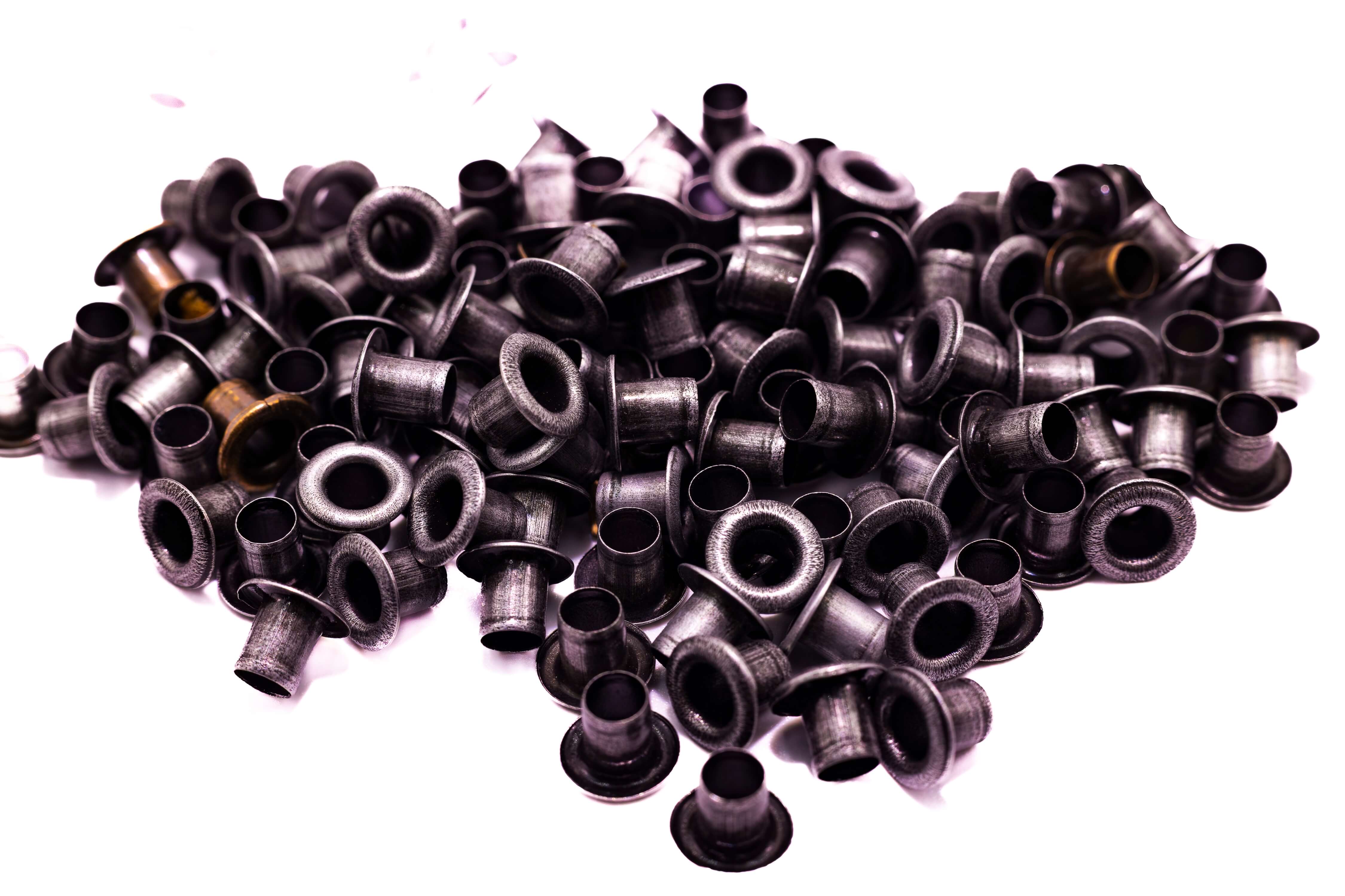 Ilhós de ferro para Boné